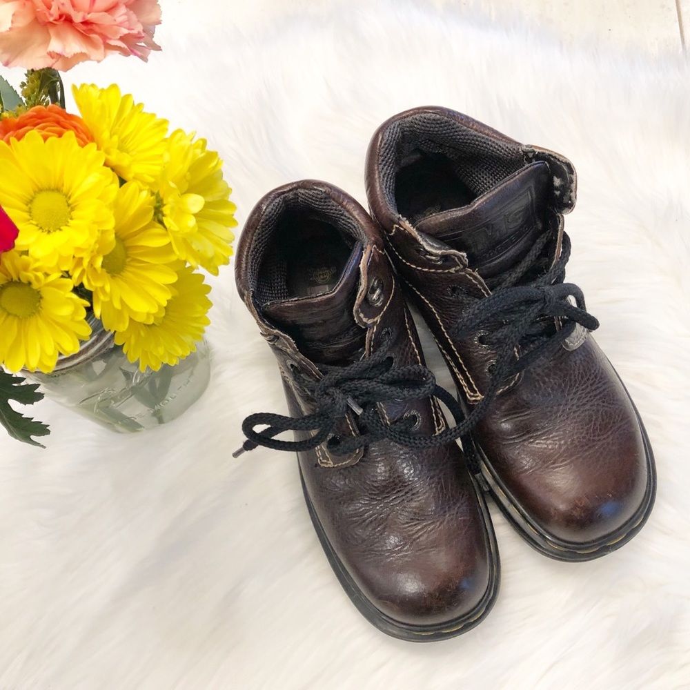 DR. MARTENS  Dark Brown leather Ankle Boots size 6